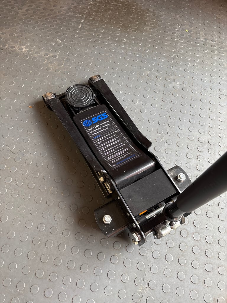 SGS 2.5 Ton Trolley Jack - TJ2.5LP