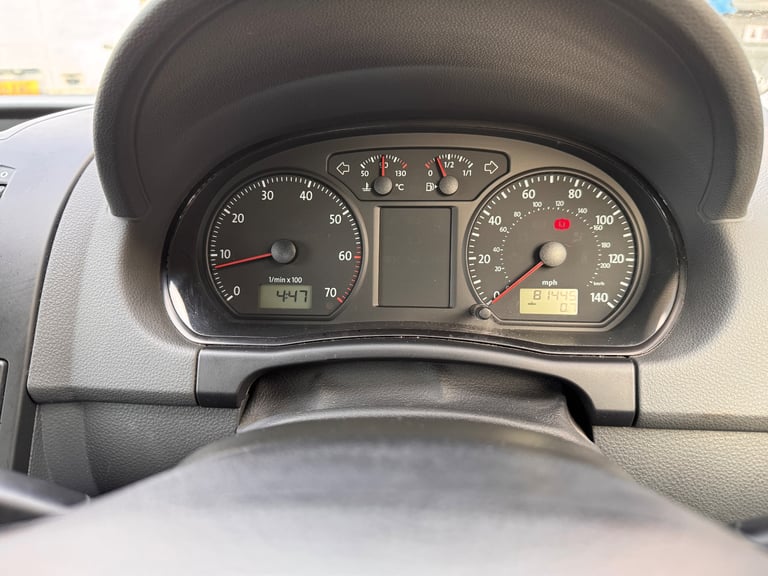 Volkswagen, POLO, Hatchback, 2006, Manual, 1198 (cc), 3 doors