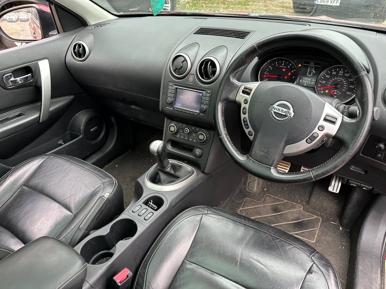 2011 Nissan Qashqai 1.6 [117] Tekna 5dr HATCHBACK Petrol Manual