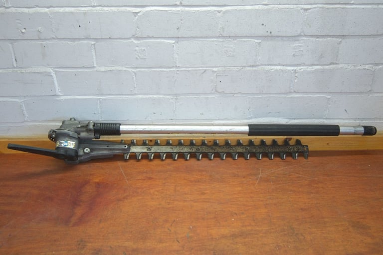 image for Stihl HL-KM 0-135 Kombi Long Reach Hedge Trimmer - Spares or Repairs