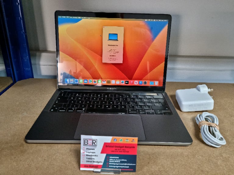 Apple Macbook Pro Touchbar 2020 M1 8GB RAM 256GB + 6M Warranty