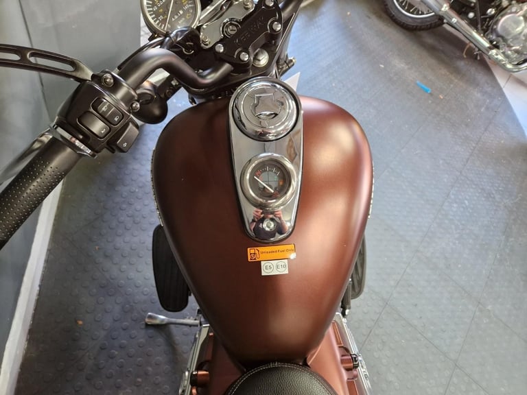 2025 Keeway Superlight 125 E5