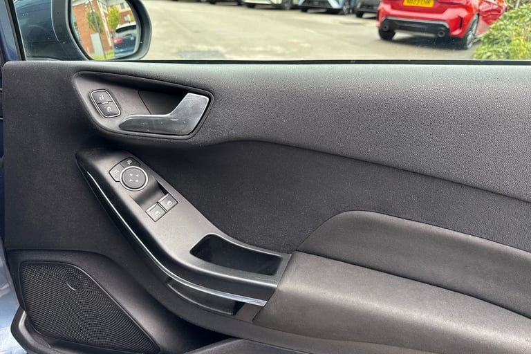 2019 Ford Fiesta 1.0T EcoBoost ST-Line Euro 6 (s/s) 5dr Hatchback PETROL Manual
