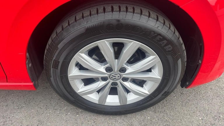 VOLKSWAGEN POLO 1.0 TSI SE Euro 6 (s/s) 5dr 2018