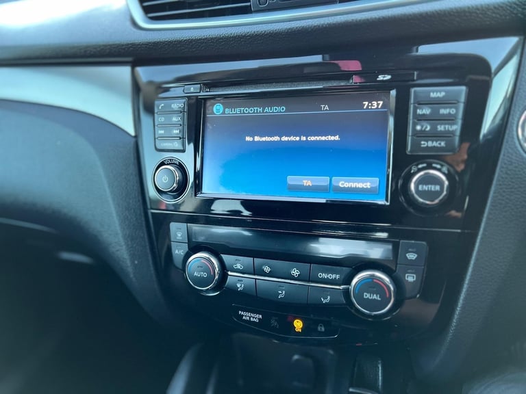 2018 Nissan Qashqai 1.2 DIG-T Tekna Euro 6 (s/s) 5dr HATCHBACK Petrol Manual