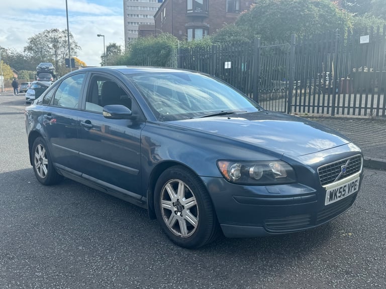 VOLVO S40 2.0 DIESEL S 2005 - CHEAP CARS - LONG MOT