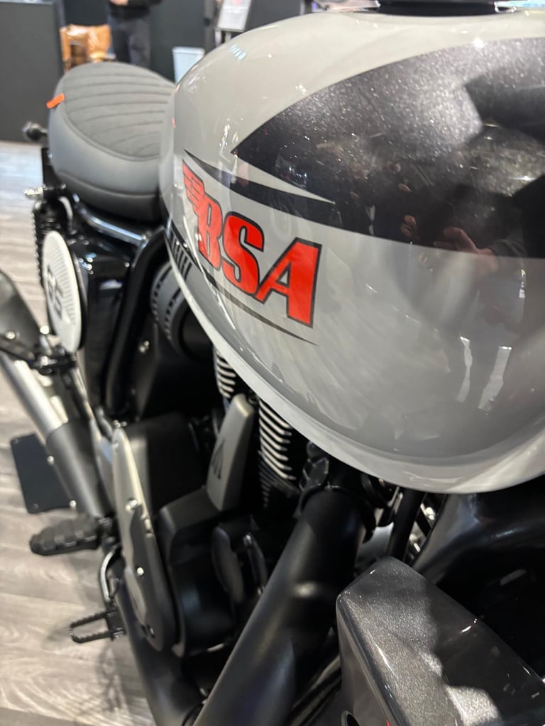 BSA Scrambler 650cc Classic Motorcycle Gold Star 