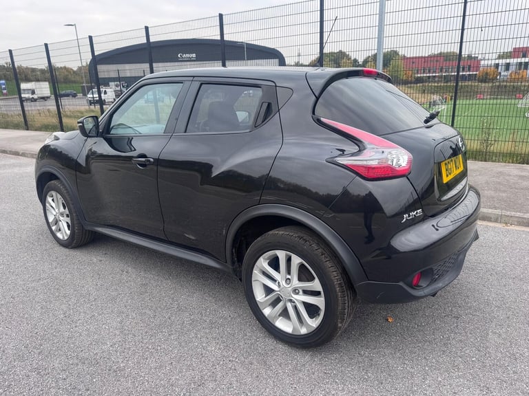 2017 Nissan Juke 1.2 DIG-T N-Connecta Euro 6 (s/s) 5dr HATCHBACK Petrol Manual