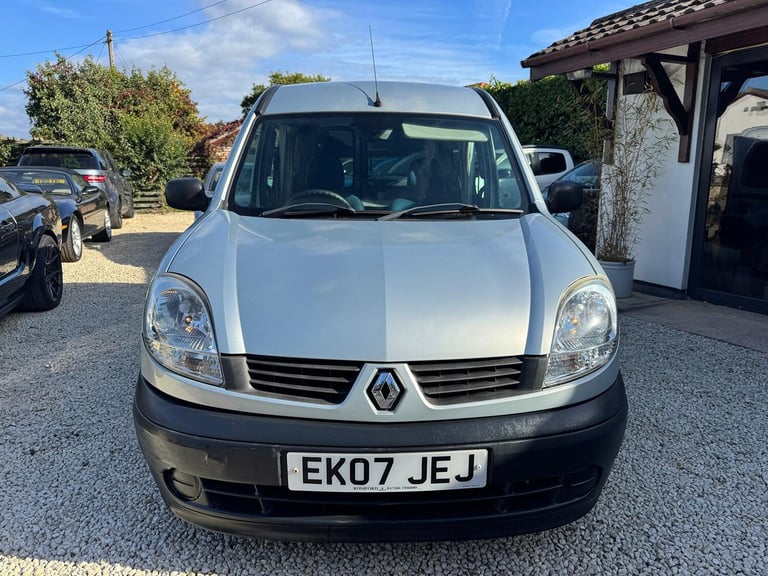 RENAULT KANGOO 1.6 16v Authentique Micro Camper Van Auto Grey Auto Petrol 2007