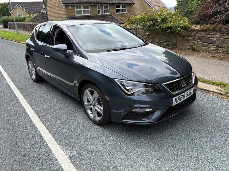 Seat Leon fr 1.5 petrol 2018 plate only 35,000 miles 
