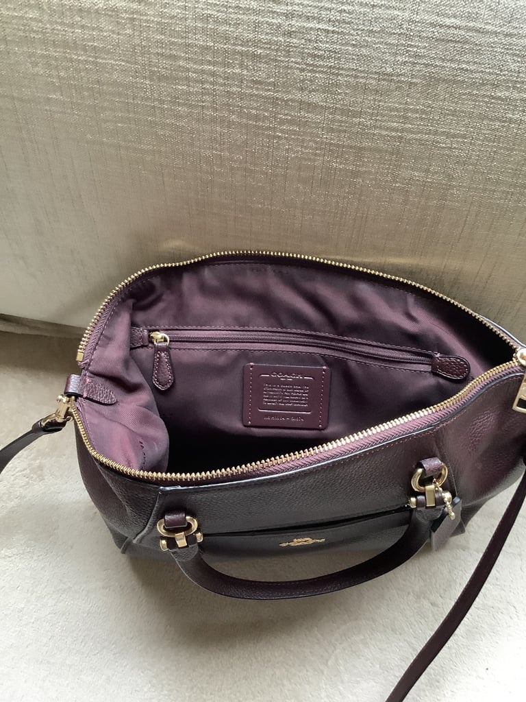 Handbag