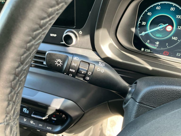 2023 Hyundai BAYON T-GDI PREMIUM DCT MHEV HATCHBACK Petrol/Electric Hybrid Automatic