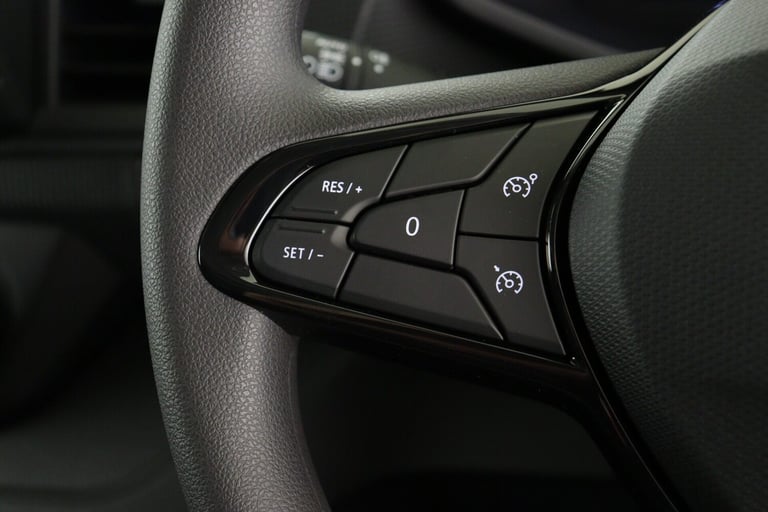 2025 Renault Trafic LL30 Blue dCi 130 Advance [Safety] Panel Van Diesel Manual