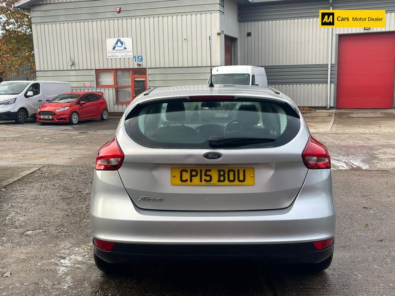 2015 Ford Focus 1.5 TDCi Zetec Hatchback 5dr Diesel Manual Euro 6 (s/s) (120 ps) Hatchback Diesel...