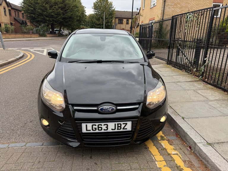 2014 Ford Focus 1.0 EcoBoost Zetec 5dr HATCHBACK Petrol Manual
