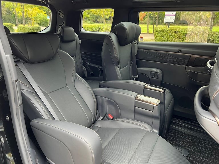  Toyota Alphard 2.5 HYBRID EXECUTIVE LOUNGE SUNROOF Petrol/Electric Hybrid Automatic