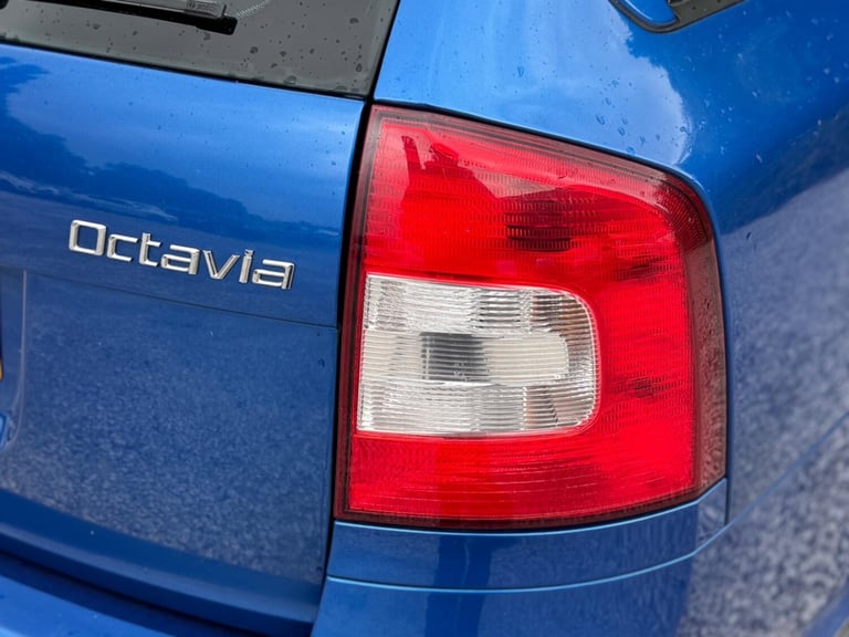 2013 Skoda Octavia 2.0 TDI vRS Blackline DSG Euro 5 5dr ESTATE Diesel Automatic