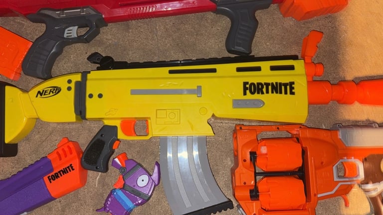 image for Nerf gun bundle 
