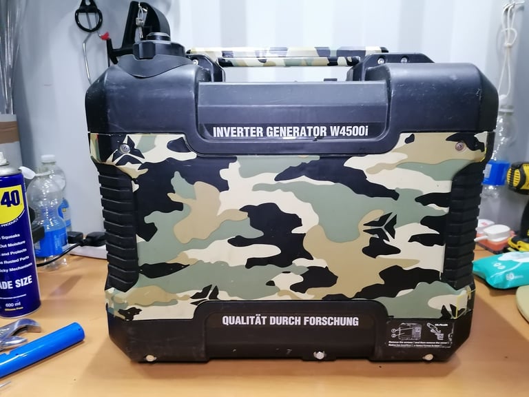 Petrol inverter generator 