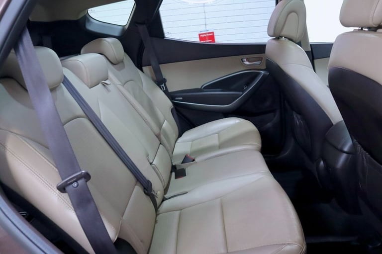 2014 Hyundai Santa Fe 2.2 CRDi Premium SE SUV 5dr Diesel Auto 4WD Euro 5 (7 seat) (194 bhp) ESTAT...
