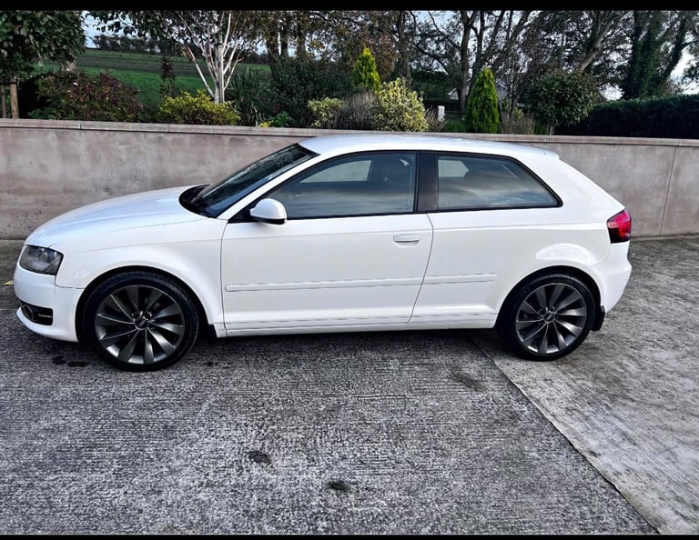 Audi, A3, Hatchback, 2012, Manual, 1598 (cc), 3 doors