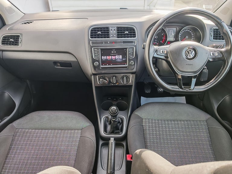 2015 Volkswagen Polo 1.2 TSI SE 5dr HATCHBACK PETROL Manual