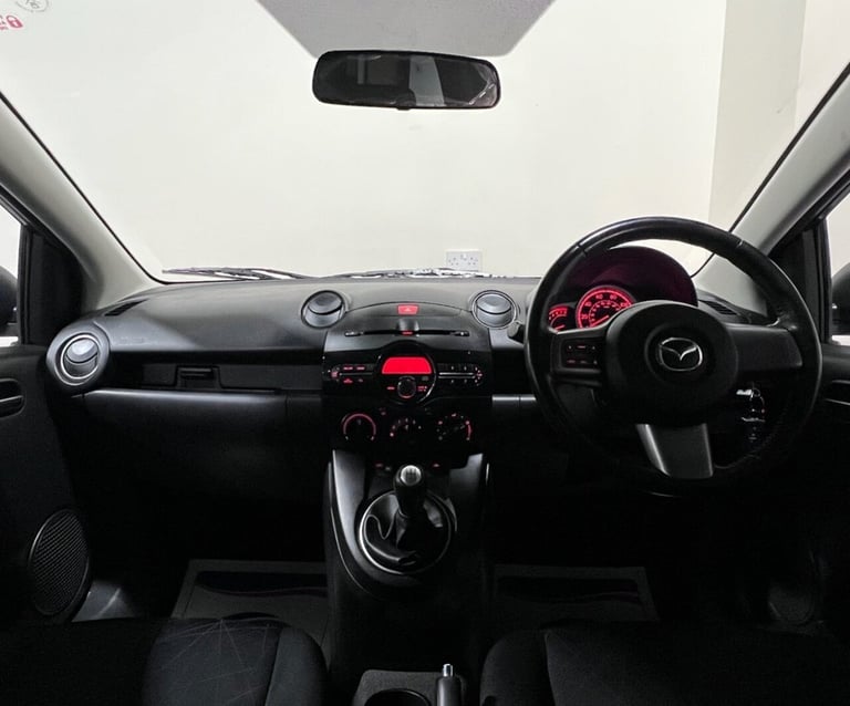 2013 Mazda Mazda2 1.3 Tamura 5dr HATCHBACK PETROL Manual