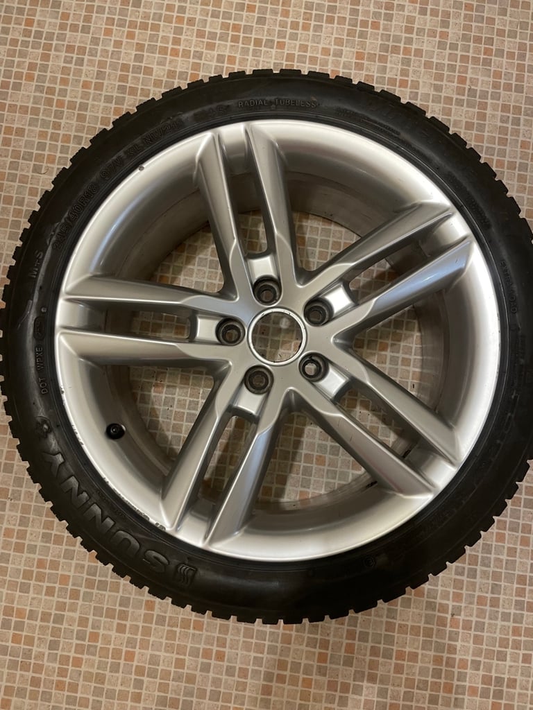 🌟 OEM Audi 18 INCHES Alloy Wheels & WINTER Tyres – Excellent Condition