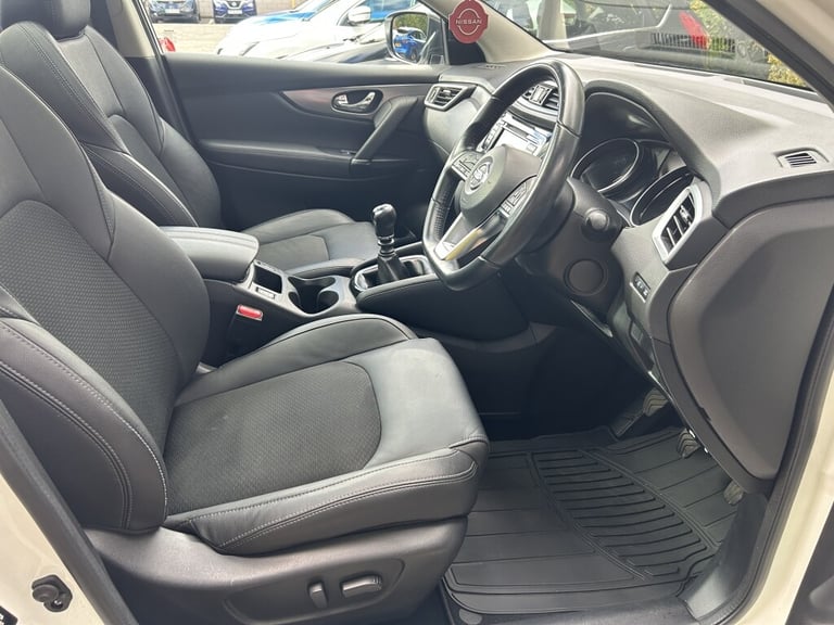 2019 Nissan Qashqai 1.3 DIG-T TEKNA 5DR Manual Hatchback Petrol Manual