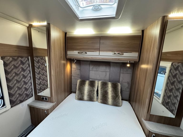 SWIFT CHALLENGER HI-STYLE 560 2021 MODEL ISLAND BED TOURING CARAVAN