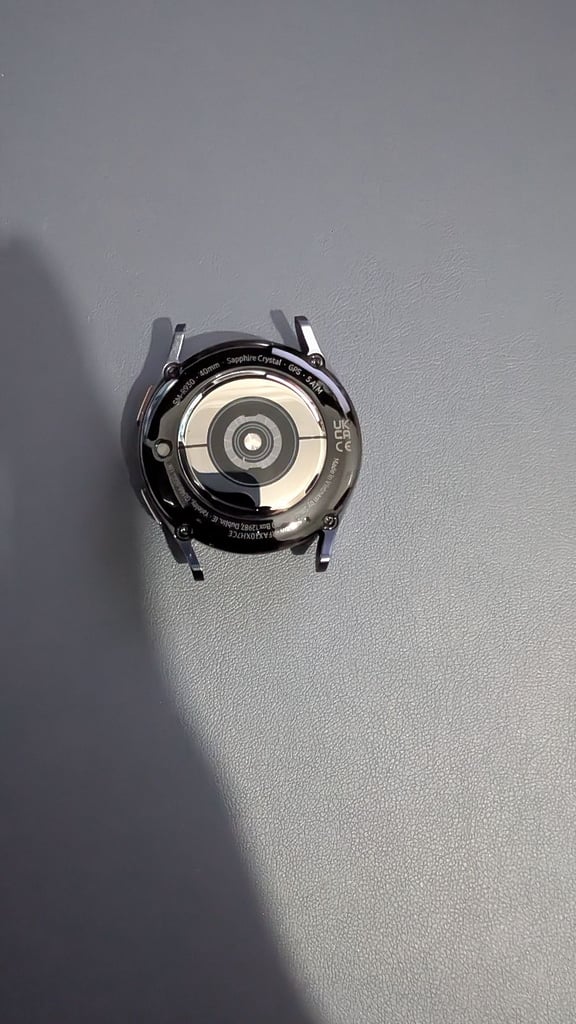 Samsung Galaxy Watch 6 40mm Bluetooth in Graphite
