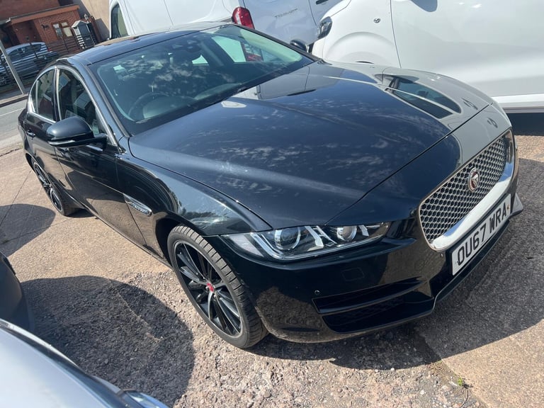 2017 Jaguar XE 2.0d Portfolio Auto AWD Euro 6 (s/s) 4dr SALOON Diesel Automatic