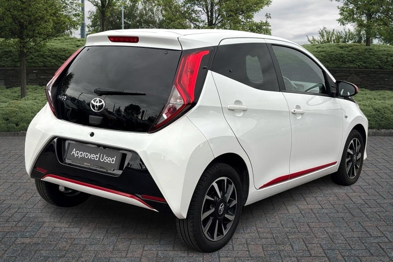 2021 Toyota AYGO 1.0 VVT-i X-Trend TSS 5dr x-shift Hatchback Petrol Automatic