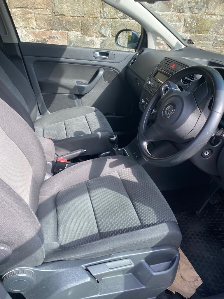 Volkswagen, GOLF PLUS, Hatchback, 2010, Manual, 1598 (cc), 5 doors