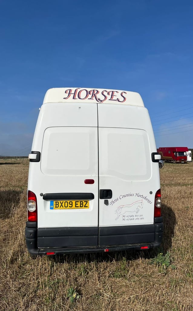 **REDUCED FOR QUICKER SALE** Renault Master 2009 3.5T Horsebox 