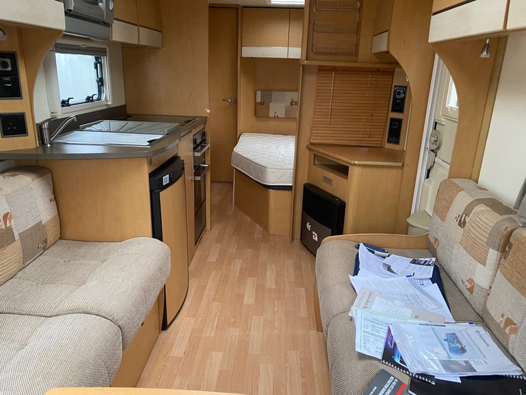 Baileys Pegasus 534 4 berth 2011 fixed bed end bathroom motor mover nice van 