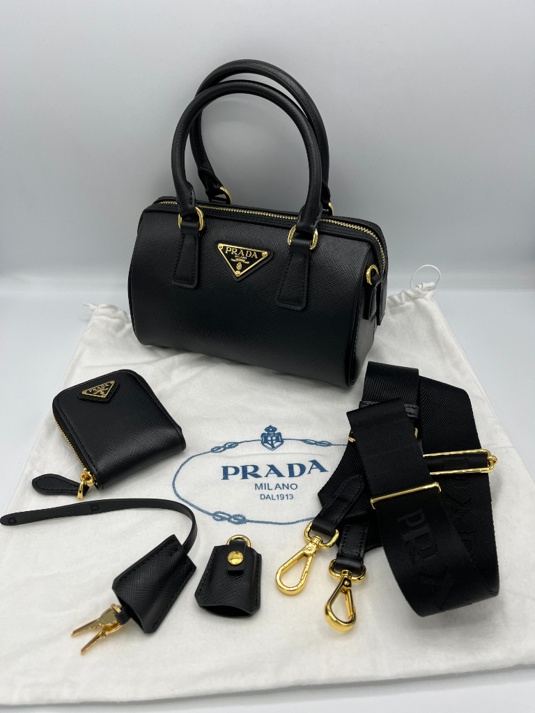 Used Prada Saffiano Leather Top-Handle Black Leather Bag