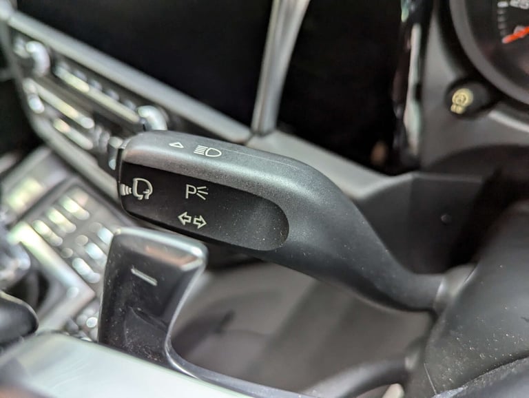 2019 Porsche Macan 3.0 Macan S Semi-Auto 4WD 5dr SUV Petrol Automatic