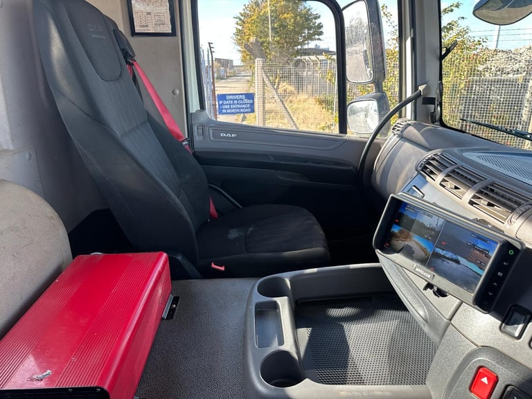 2020 DAF CF410 Tipper grab 8x4 50,000 miles ONLY 