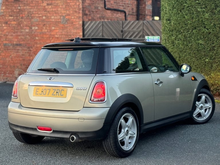 2007 MINI COOPER 1.6 PETROL AUTOMATIC, WOW 54k MILES, PAN SUNROOF, HEATED SEATS