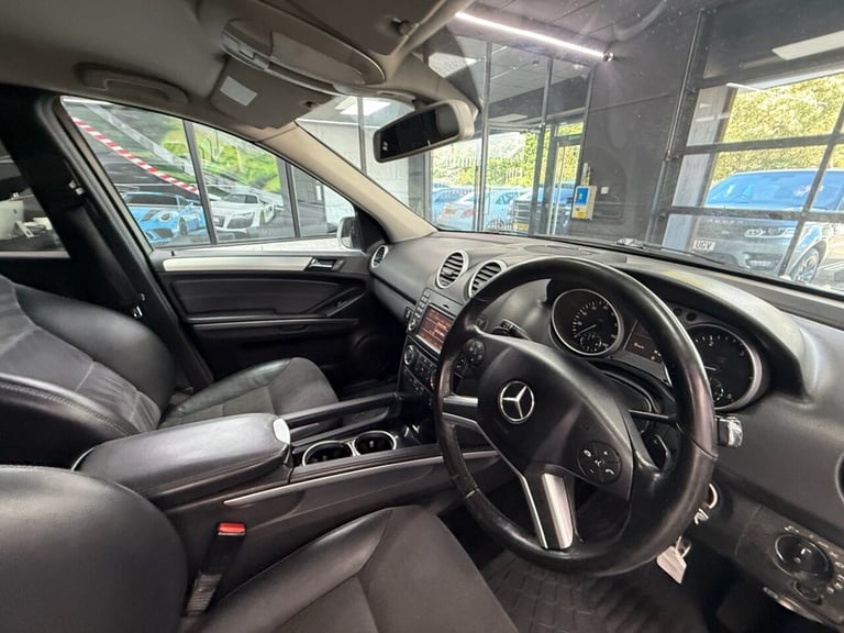 2010 Mercedes-Benz M-Class 3.0 ML300 CDI V6 BlueEfficiency Sport SUV 5dr Diesel Tiptronic 4WD Eur...