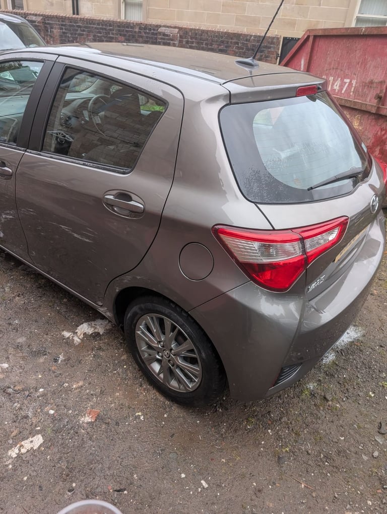 Yaris 2010