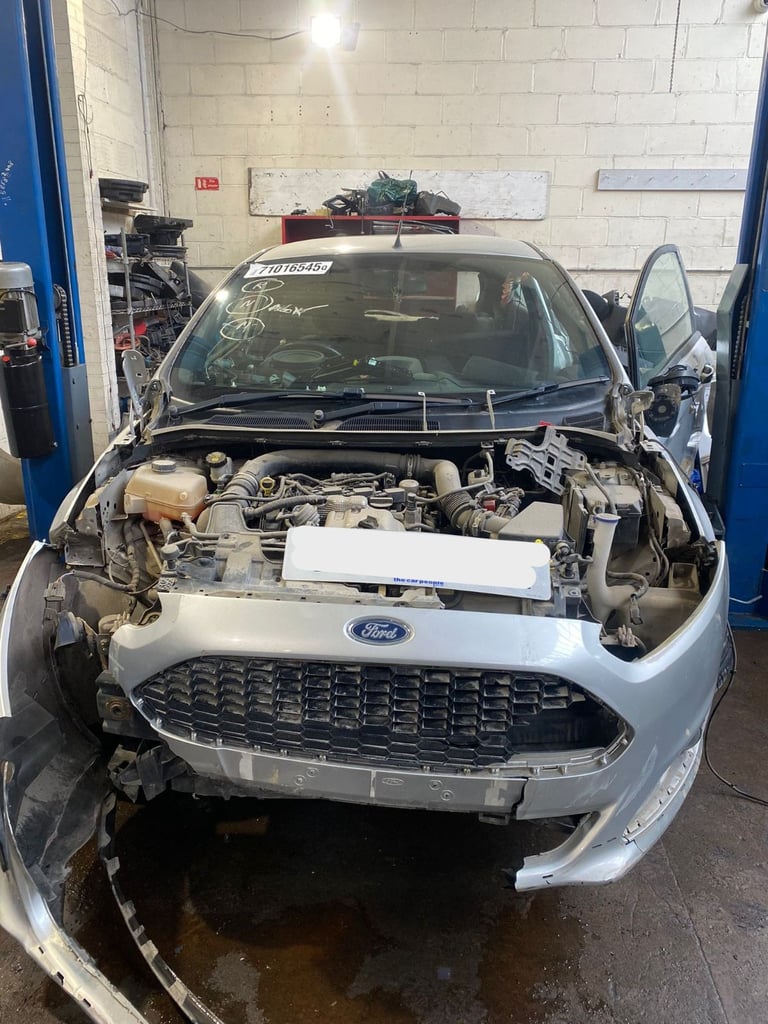 Ford Fiesta ST-Line 1.0 EcoBoost – 2016 (66 Plate) – Silver
