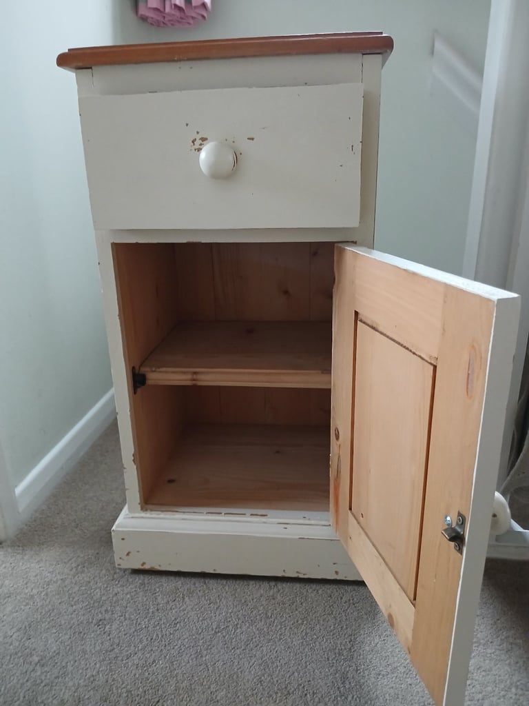 Bedside cupboard