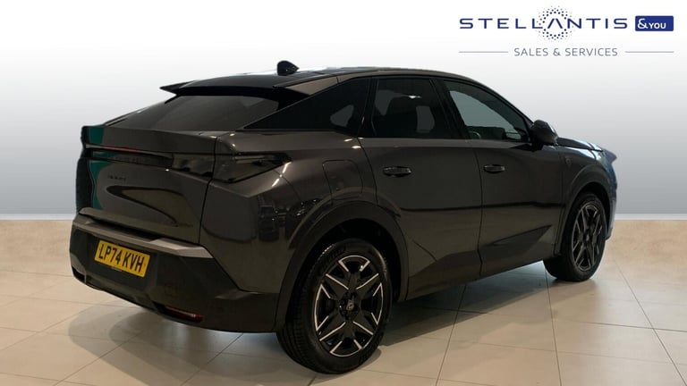 2025 Peugeot 3008 1.2 Hybrid 136 GT 5dr e-DSC6 HATCHBACK PETROL Automatic
