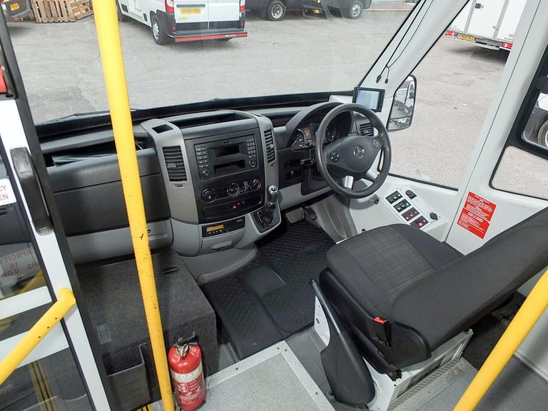 2017 Mercedes-Benz SPRINTER 514 CDI 7G-TRONIC Automatic Euro 6 - 17 Seat PSV WAV
