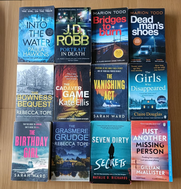 Books x 12 - mainly thrillers £10 the lot 