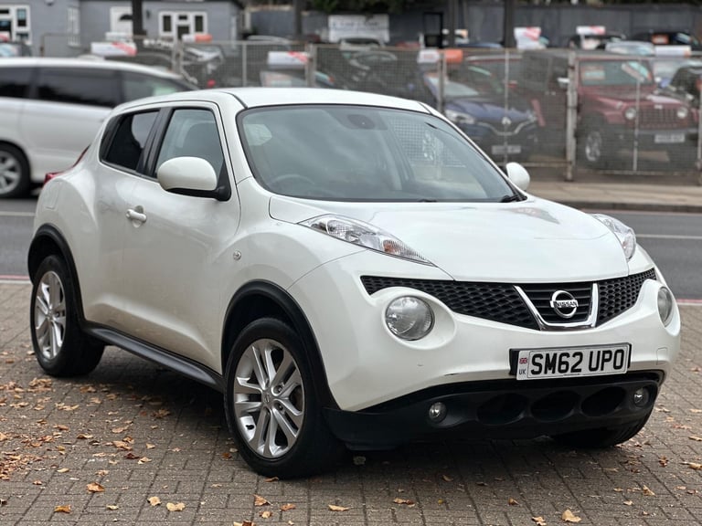 image for 2013 Nissan Juke 1.6 Tekna CVT Euro 5 5dr HATCHBACK Petrol Automatic