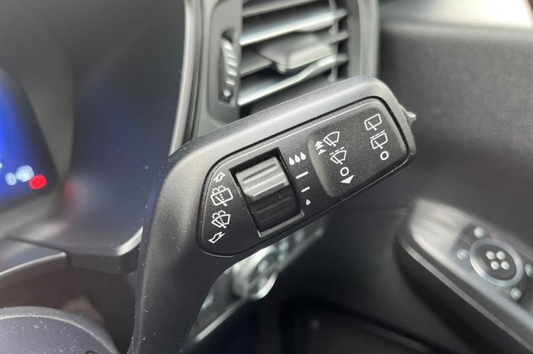 2022 Ford Kuga 1.5 EcoBlue ST-Line X Edition 5dr, Platinum White Paint, Media screen, sat Estate ...