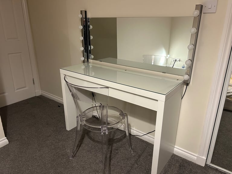 image for Makeup desk package